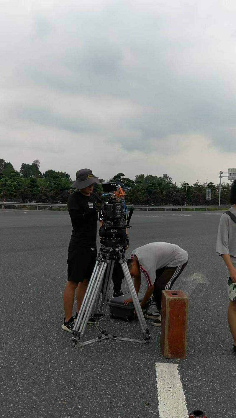 石棉县TVC拍摄公司：唤醒集体记忆，构建跨代际沟通桥梁